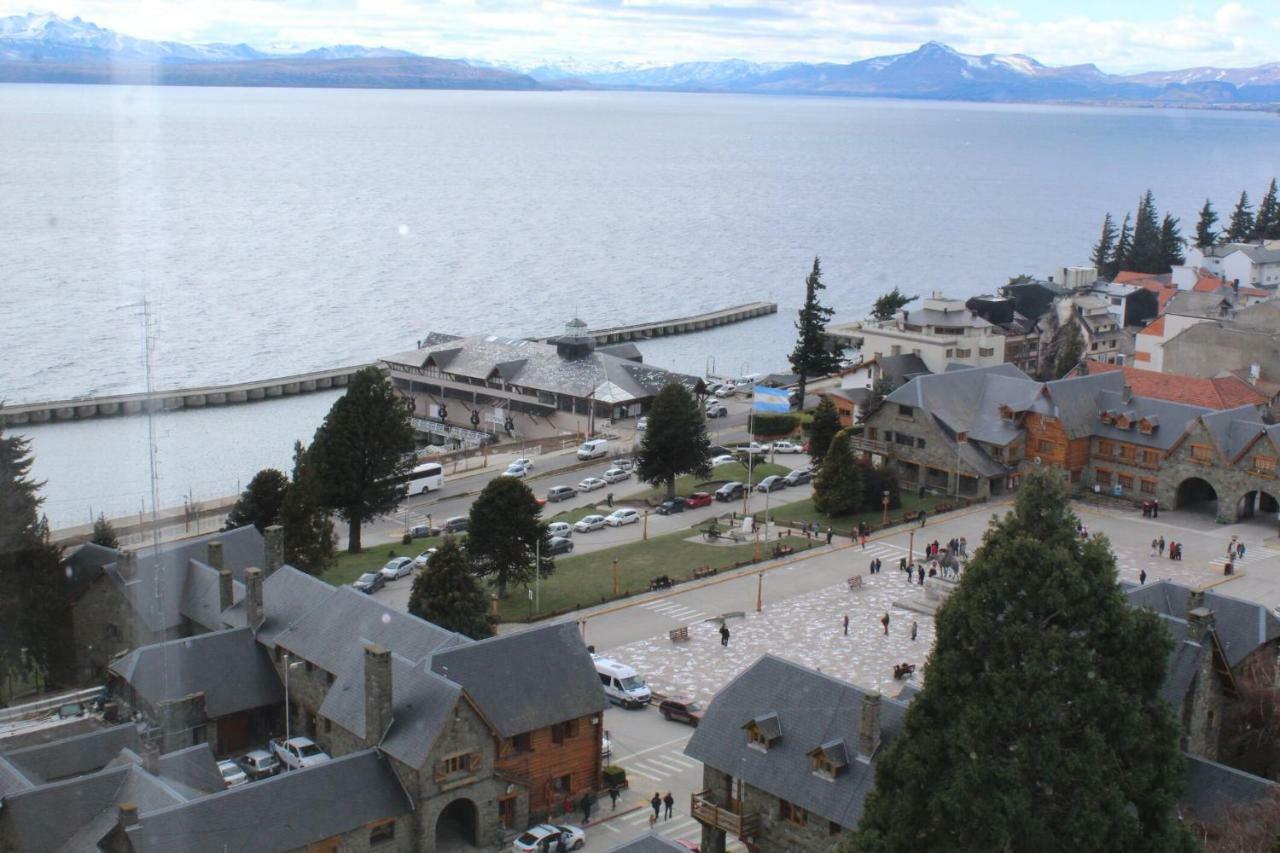 Apartamento Departamento en el centro de Bariloche Exterior foto